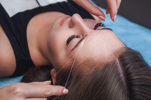 eyebrow threading